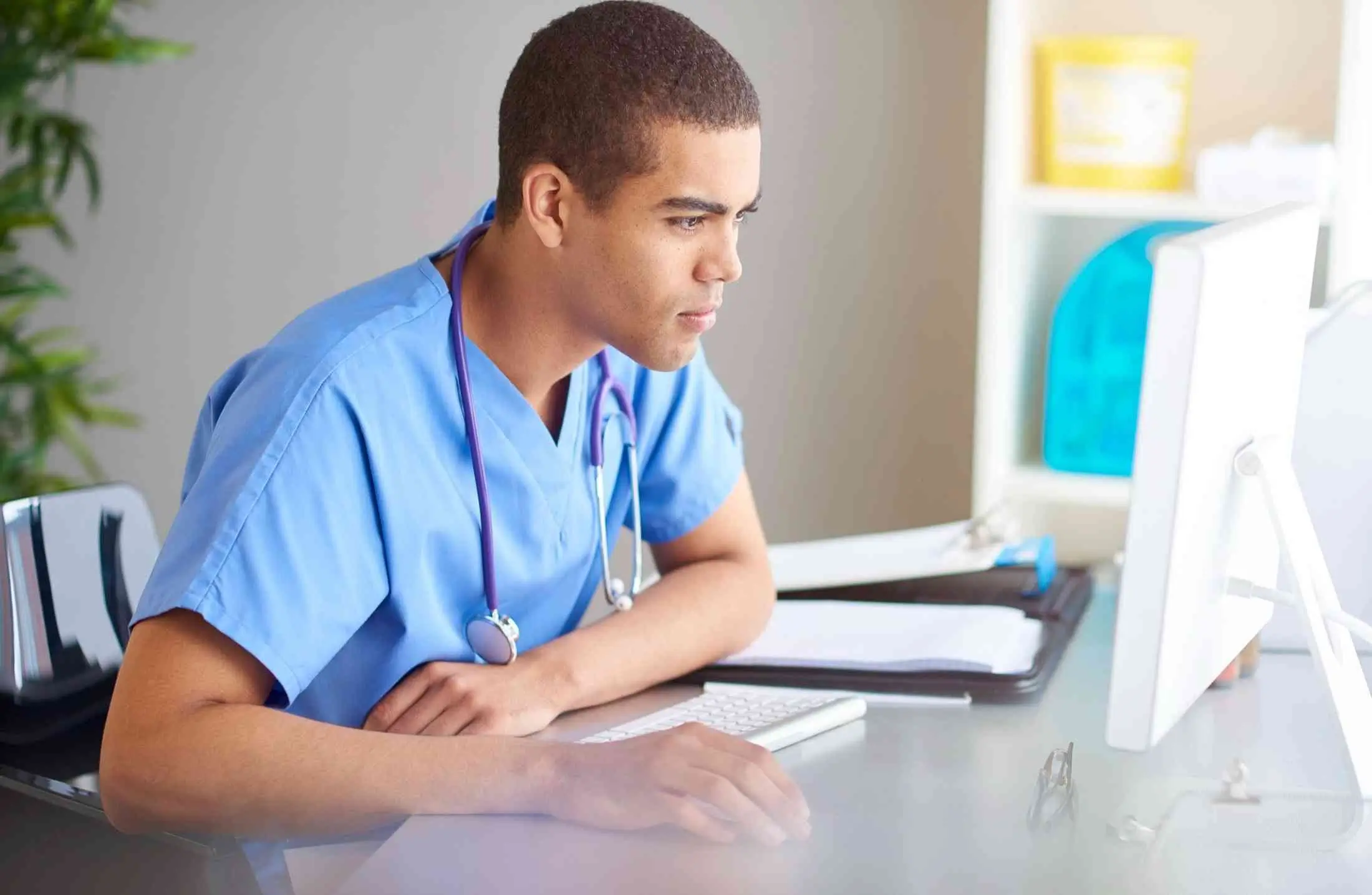 Estudantes de Medicina terão novo exame nacional obrigatório em 2025