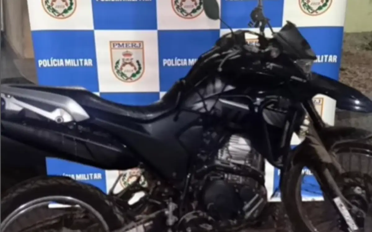 motocicleta roubada foi recuperada