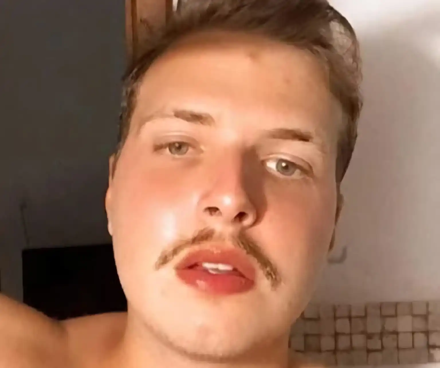 Vitor Gonçalves Mattos Viana
