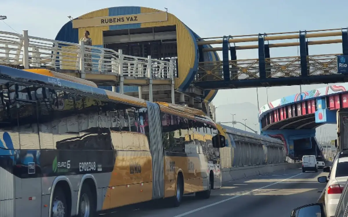 estação do BRT Rubens Vaz