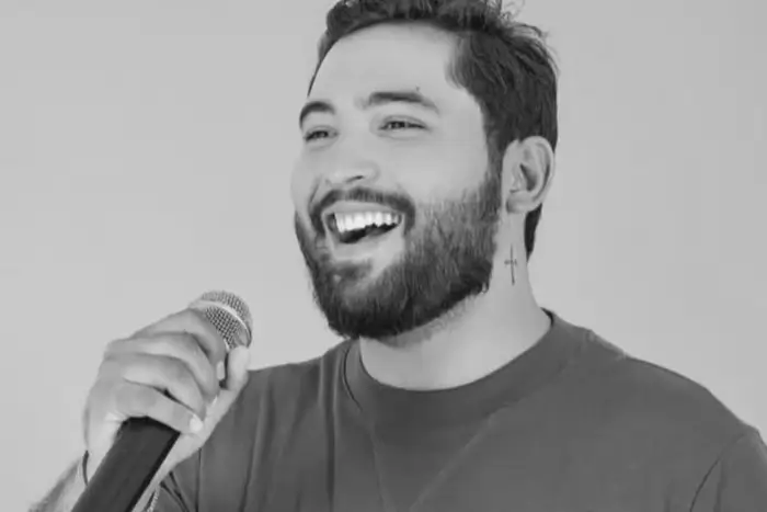 Cantor sertanejo Felipe Silva