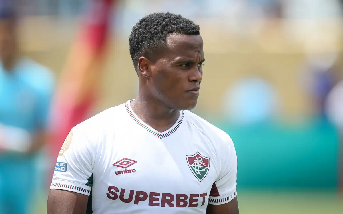 Fluminense recusa oferta por Jhon Arias