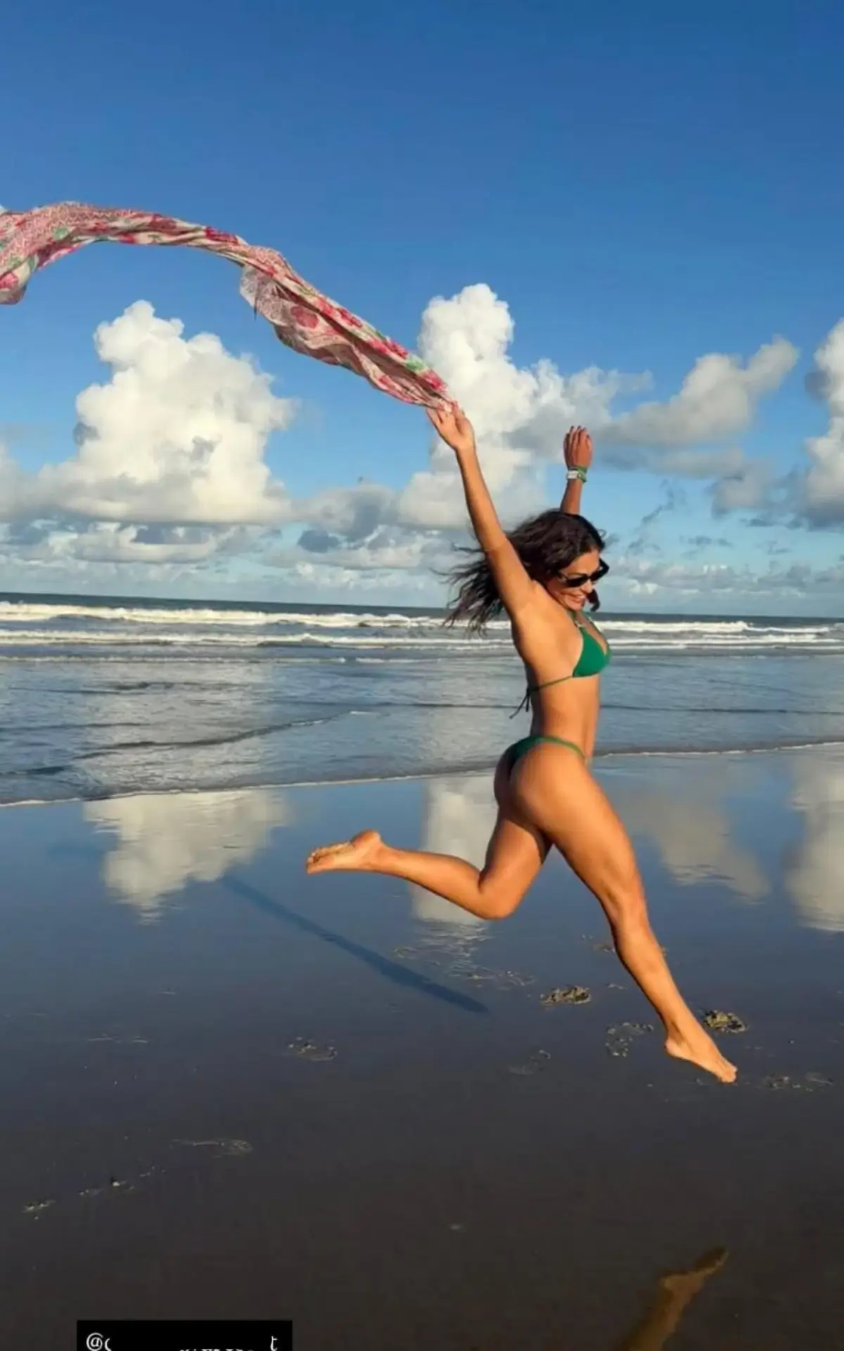 Juliana Paes de biquíni