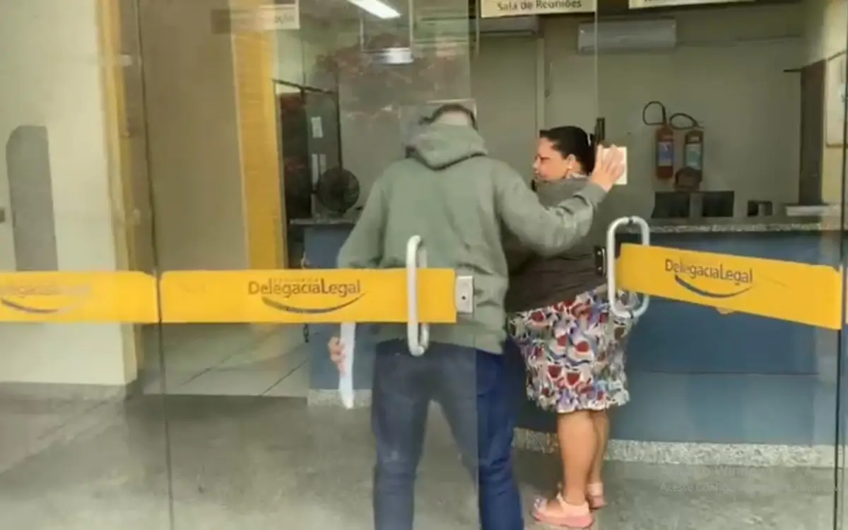 Mulher é presa por tentativa de homicídio em Japeri