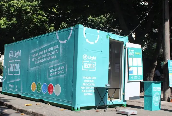 Projeto Light Recicla chega ao Carioca Shopping