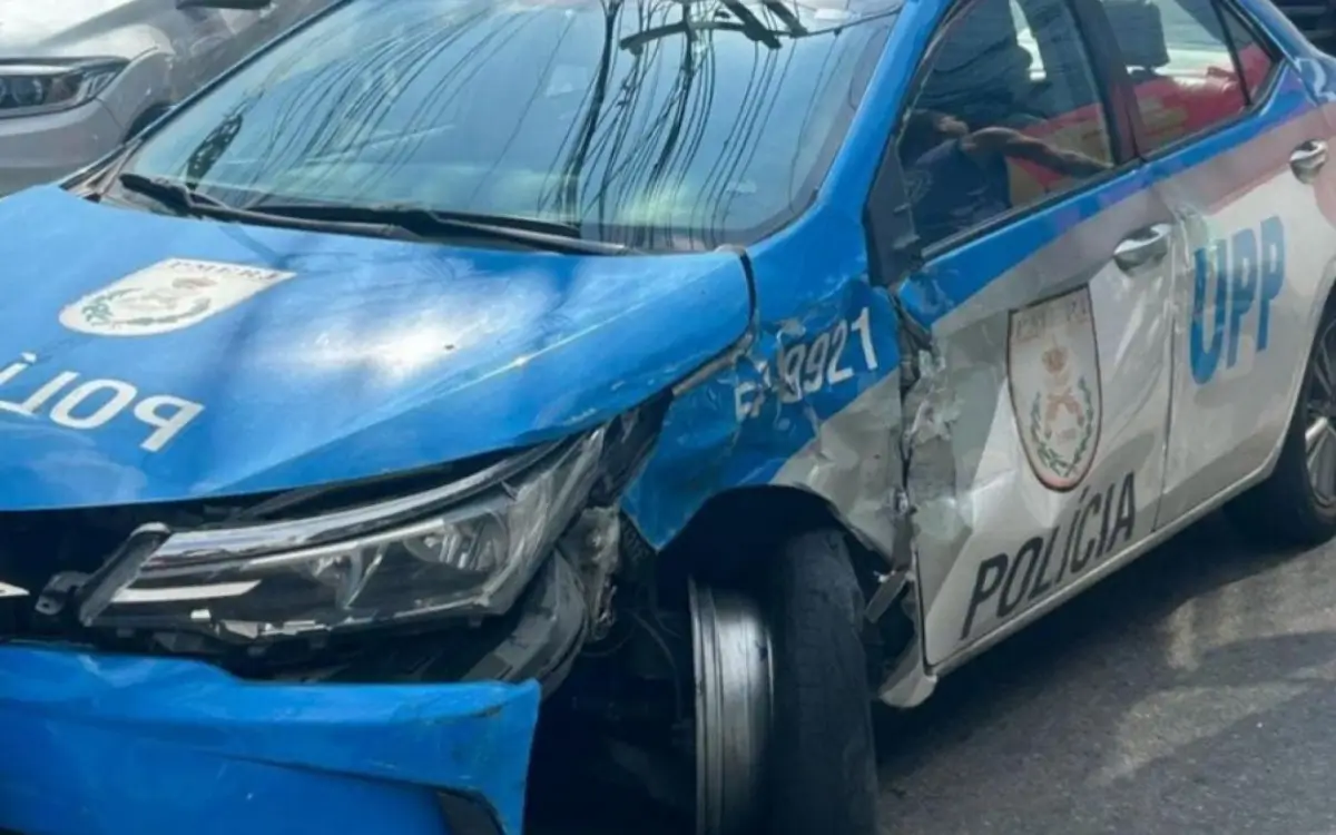 viatura da PM atropela mulher