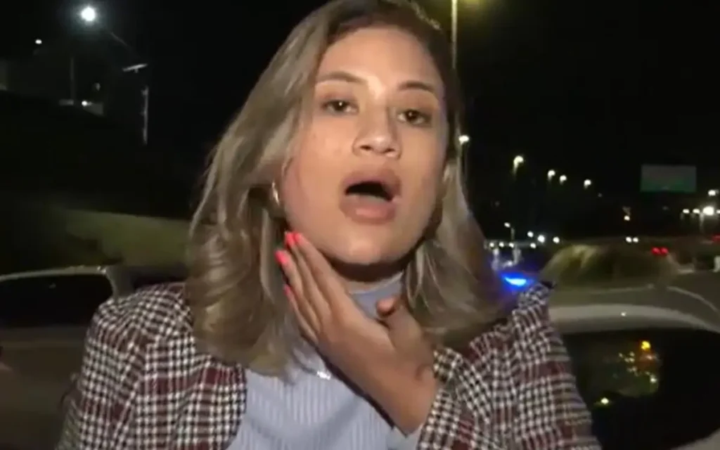 A repórter da Record Angélica Gomes foi agredida por um policial