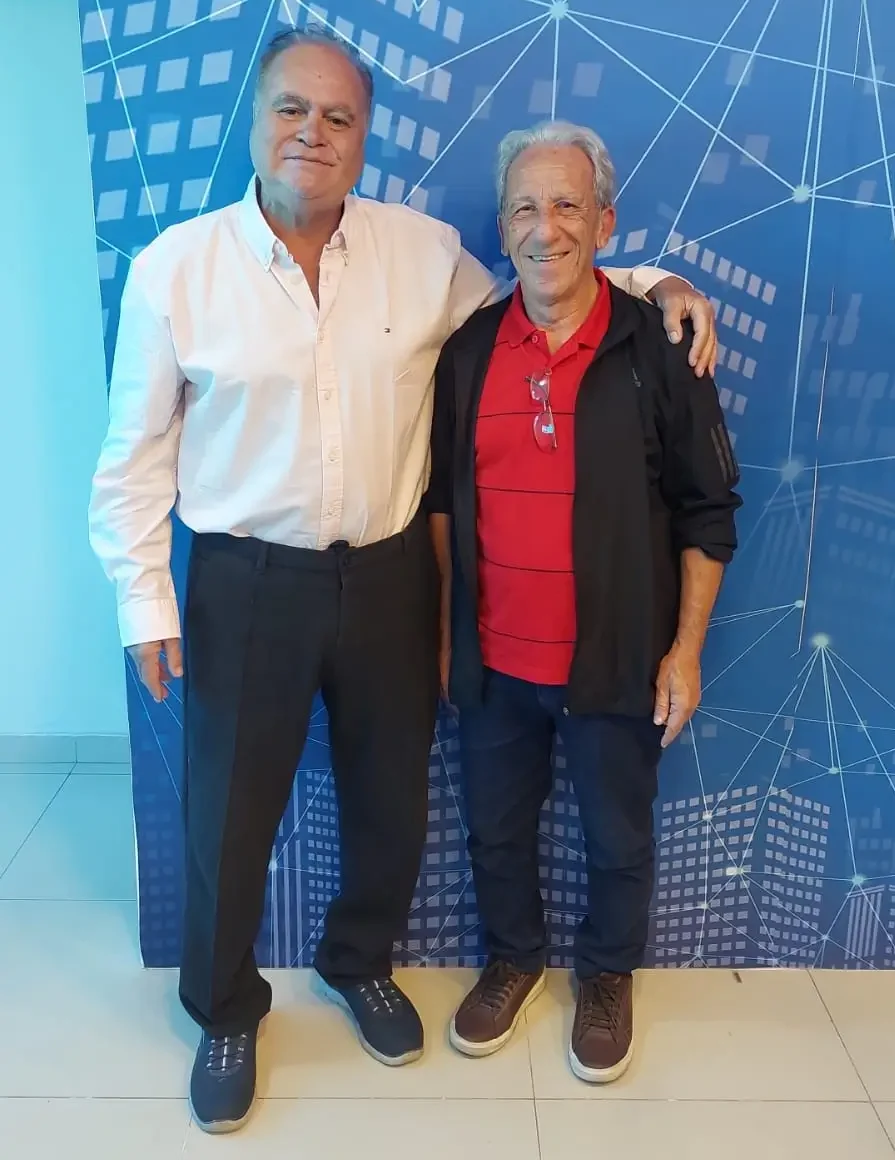 Alberto Ahmed e ex-jogador Zé Mário