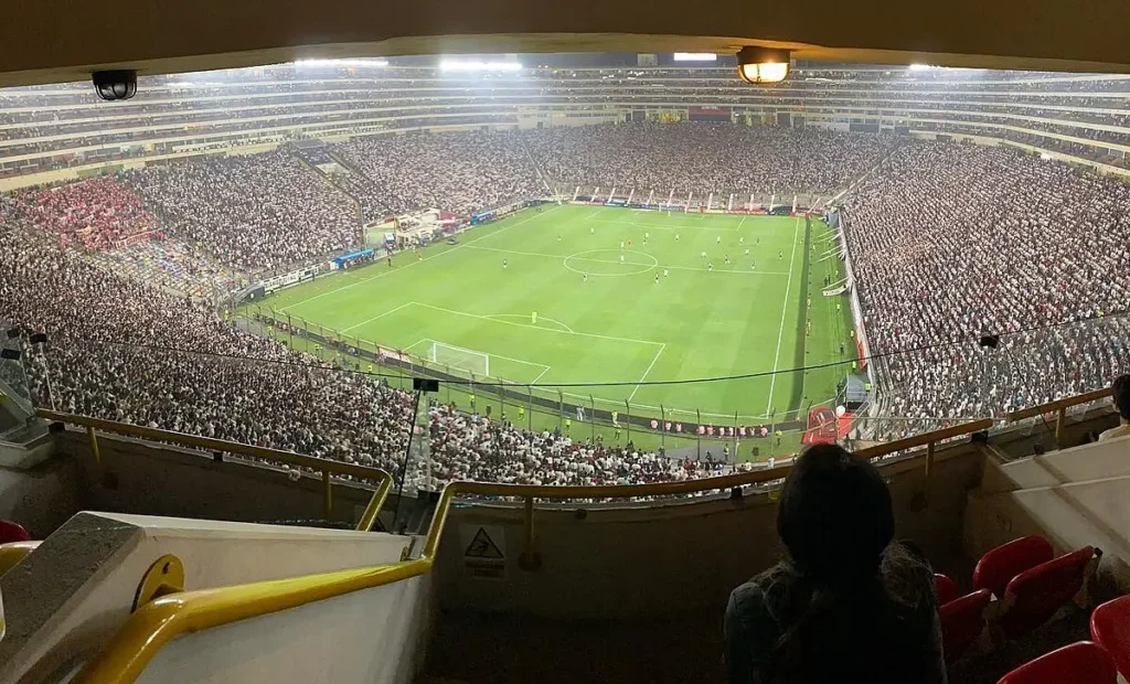 Estádio Monumental,