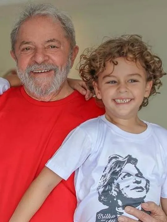 Arthur Araújo Lula da Silva,