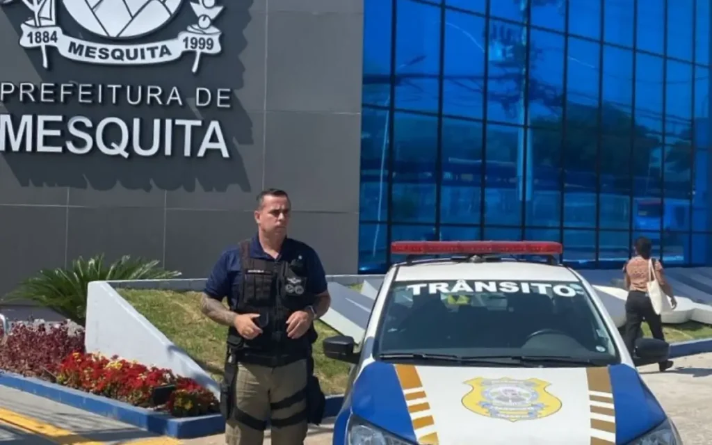 Rondas de trânsito estratégicas em Mesquita