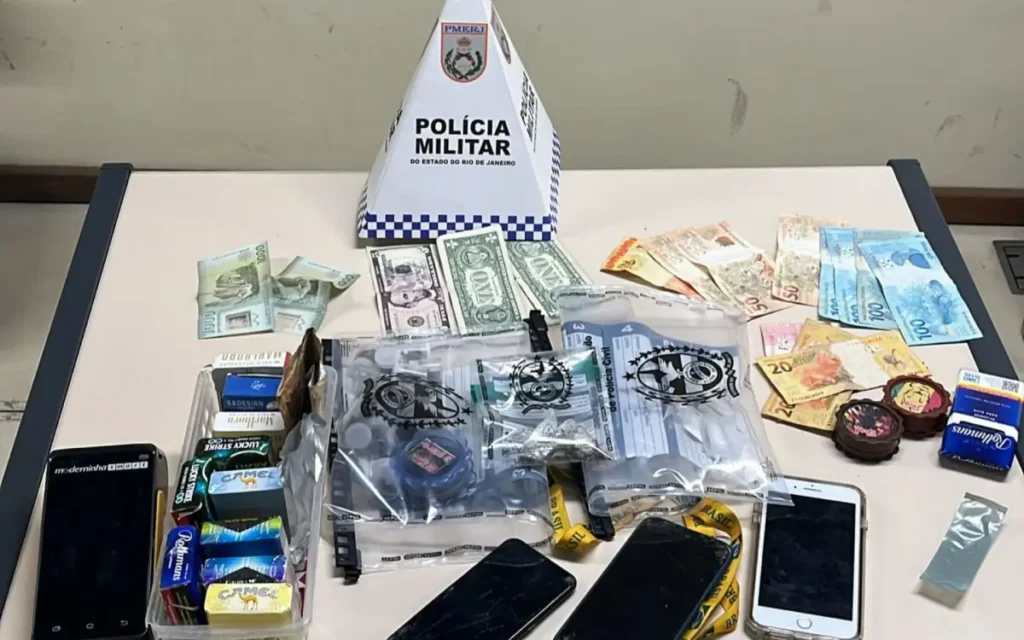 Material apreendido durante a ação