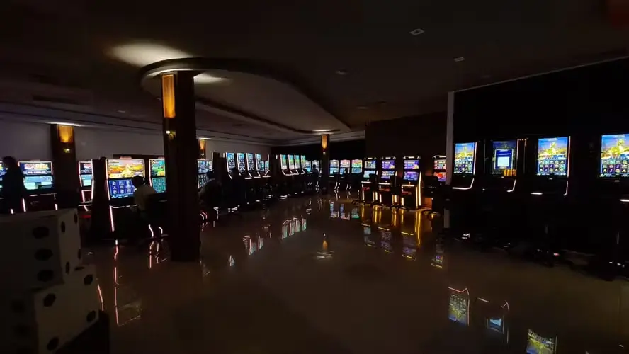 Sala de vídeo loteria em Curitiba