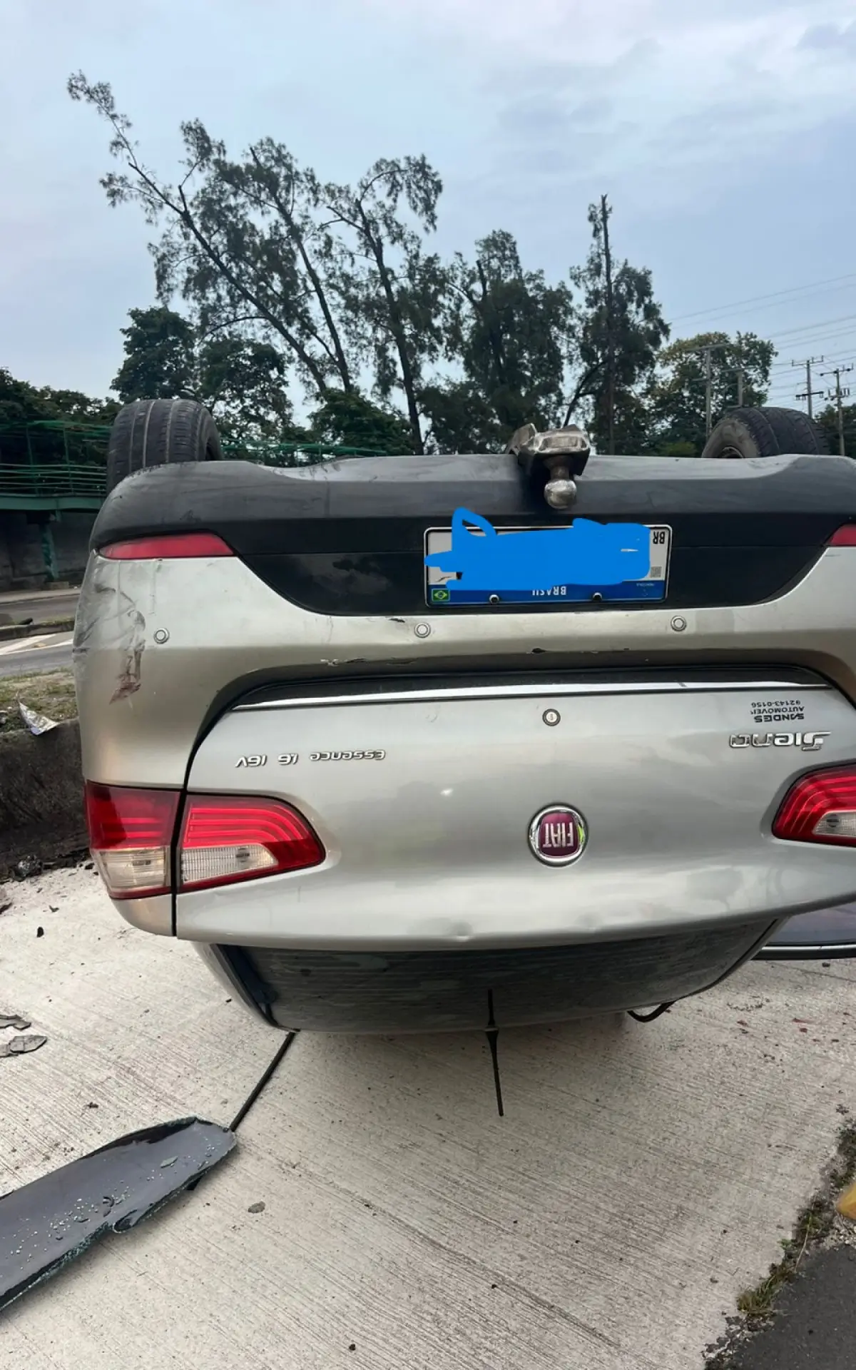 Acidente na Avenida Brasil: