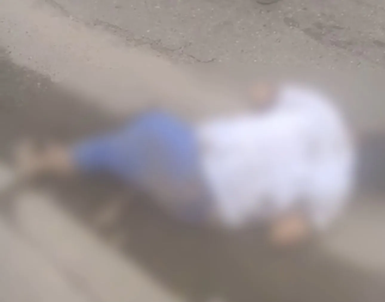 Mulher foi abandonada ferida