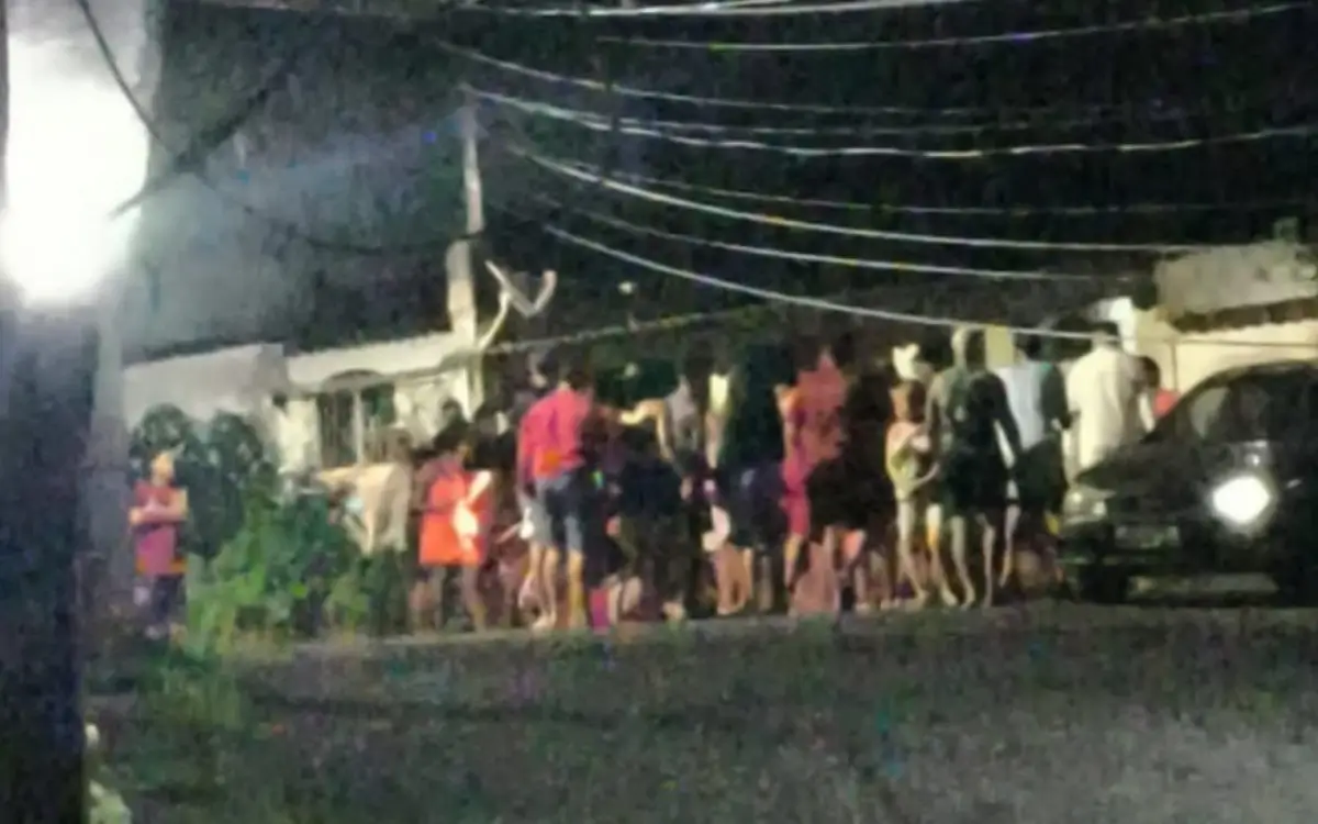 Homem é assassinado a tiros em Bangu
