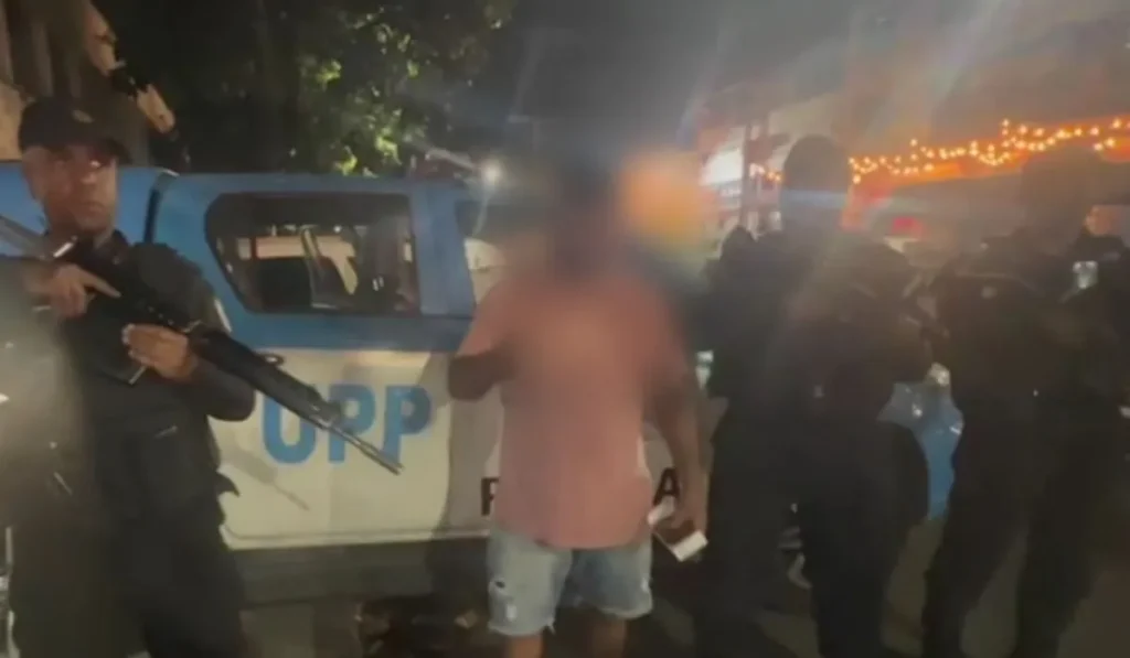 Homem é resgatado de sequestro relâmpago
