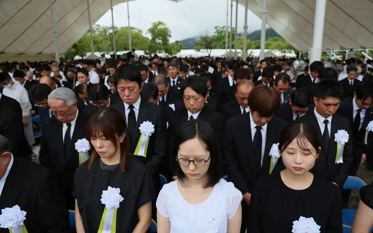 Minuto de Silêncio em Nagasaki