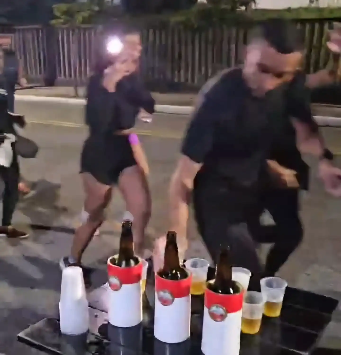 Ponto de hidratação com cerveja gelada
