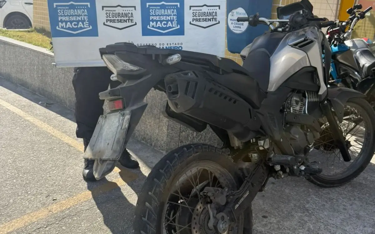 moto com placa adulterada