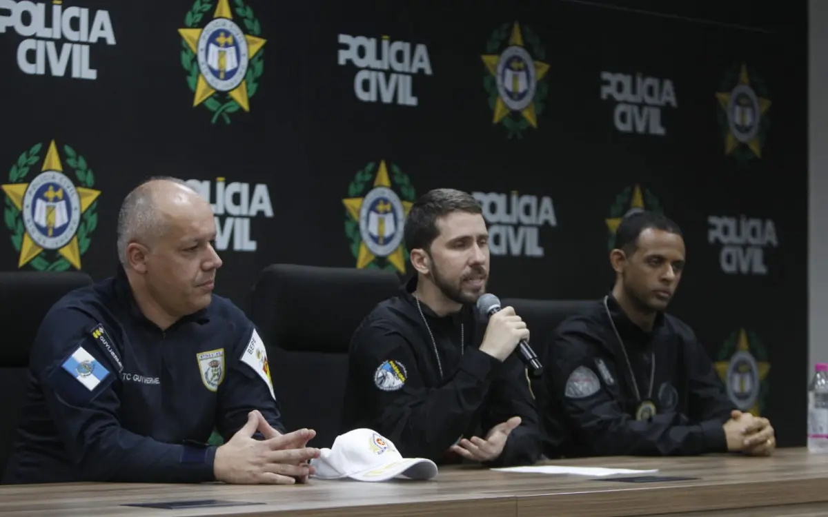 Coletiva na Cidade da Polícia