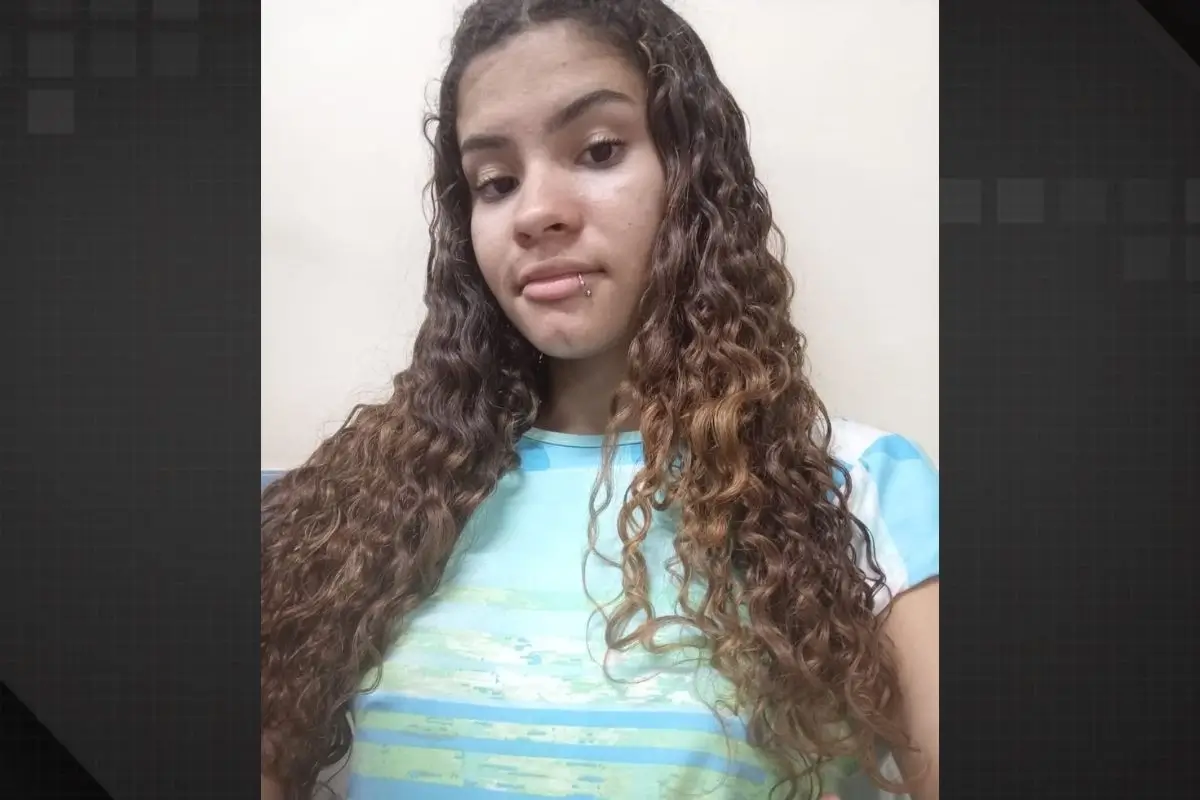 Emanuelle Castelo Branco Machado