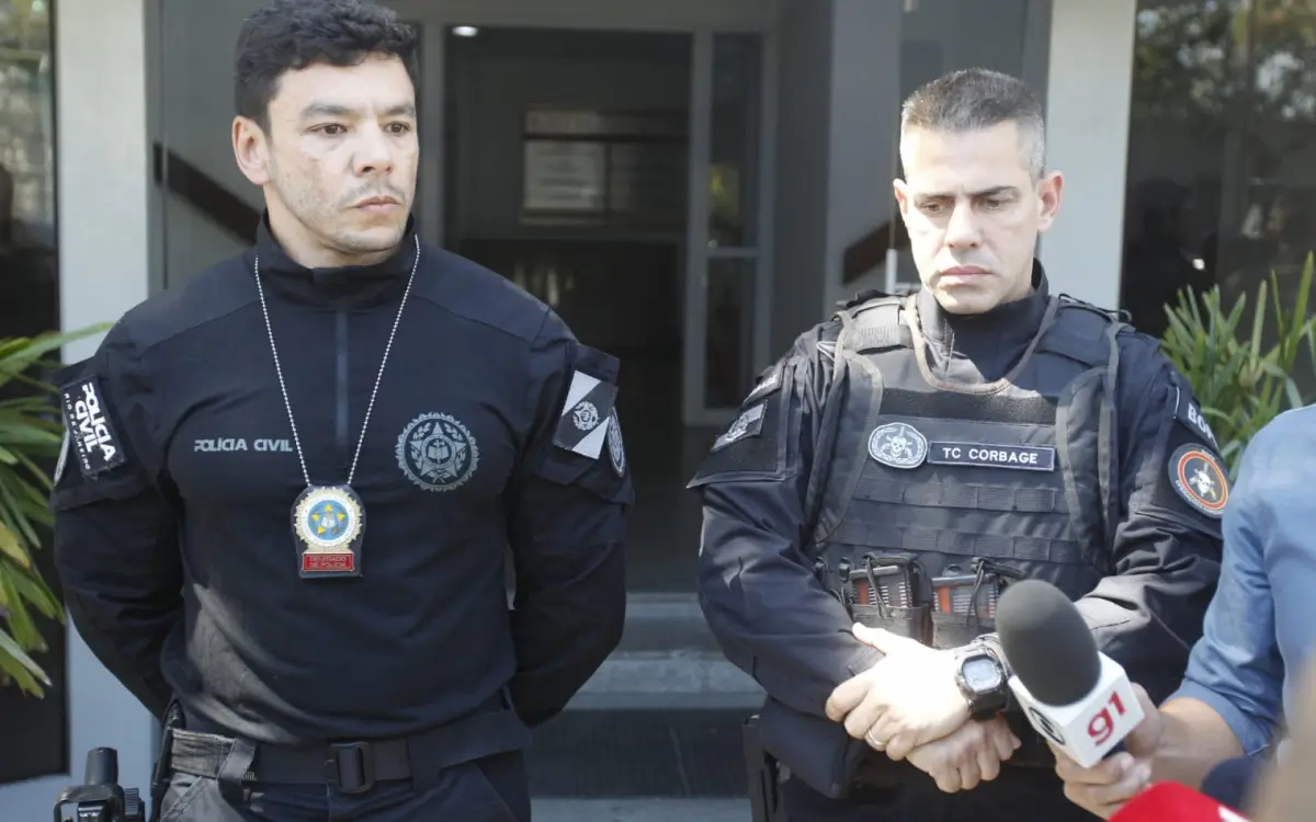 Moysés Santana, delegado da DRE, e Marcelo Cobalte, comandante do Bope,