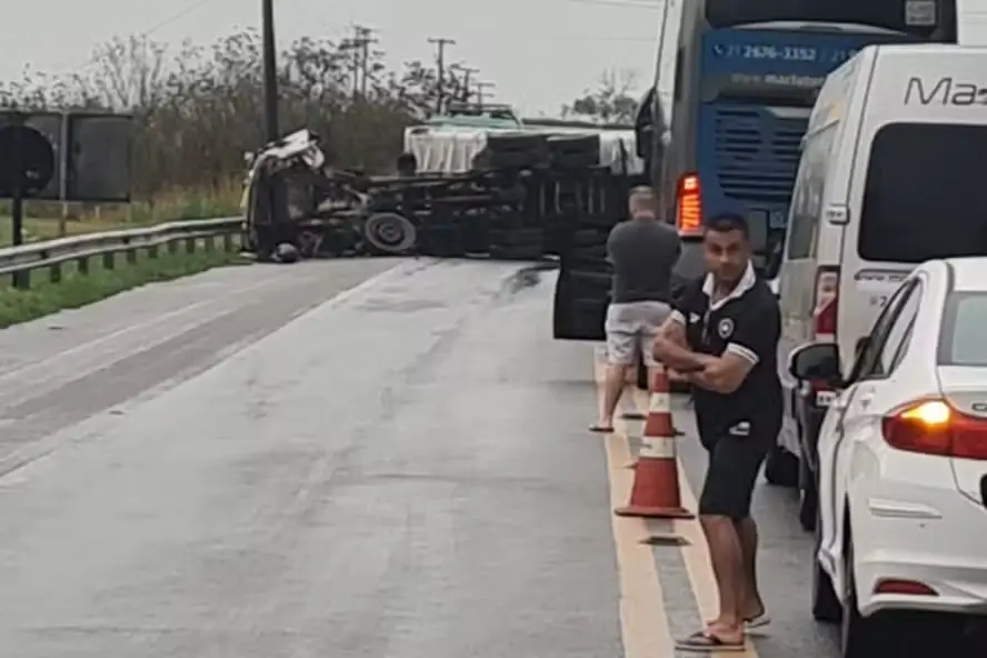 Um acidente na BR-393 em Vassouras