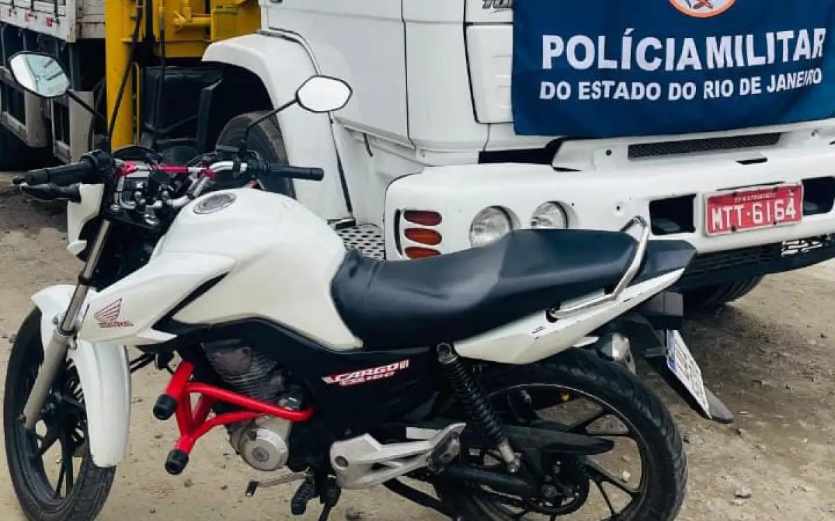 caminhão suspeito em Itaboraí