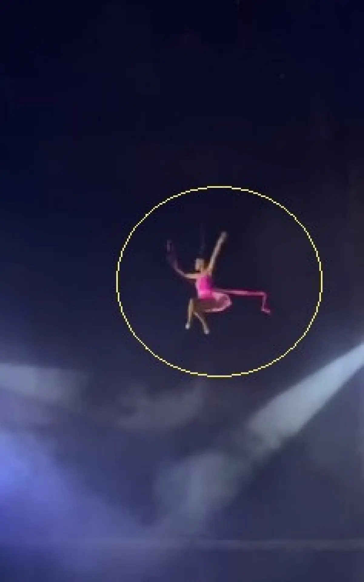 Acrobata despenca durante apresentação de circo em Miracema
