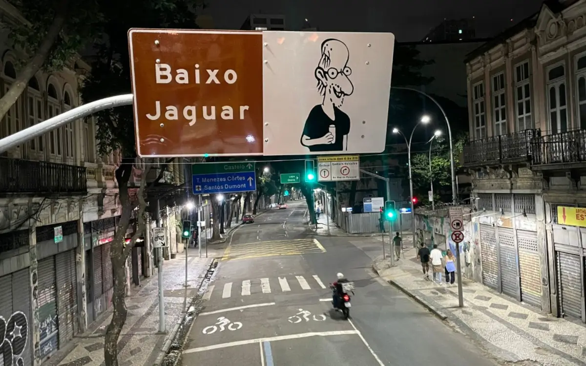 Baixo jaguar
