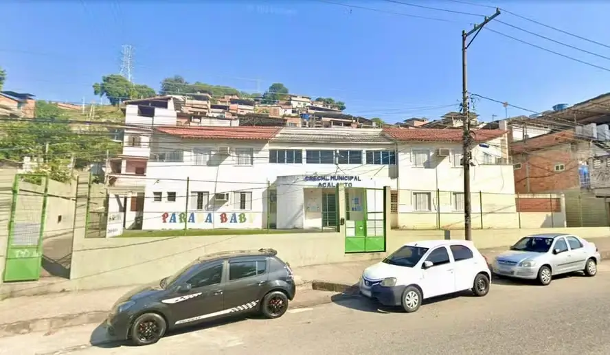 bandidos invadem creche municipal