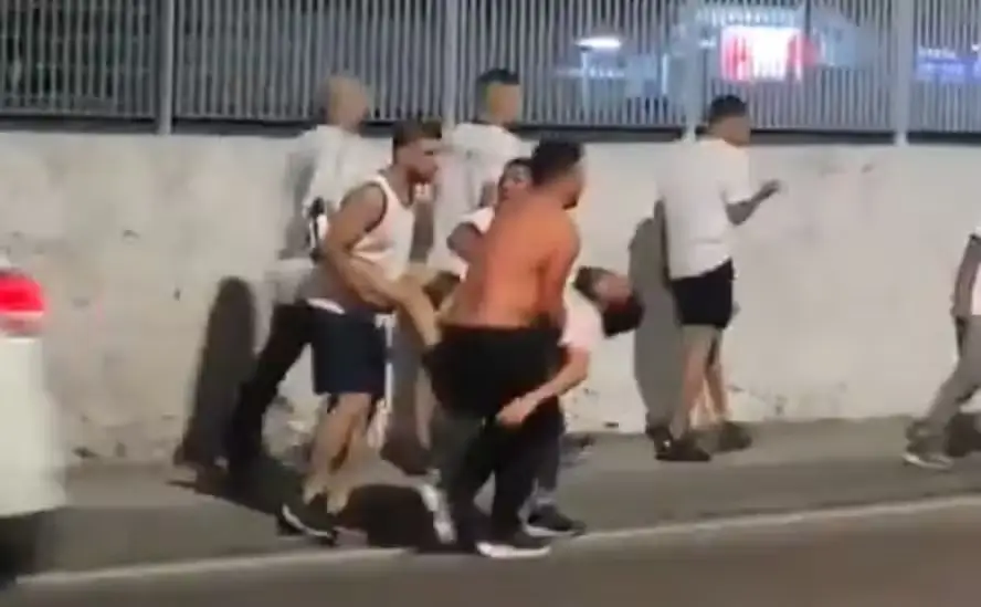 briga de torcidas em Oswaldo Cruz