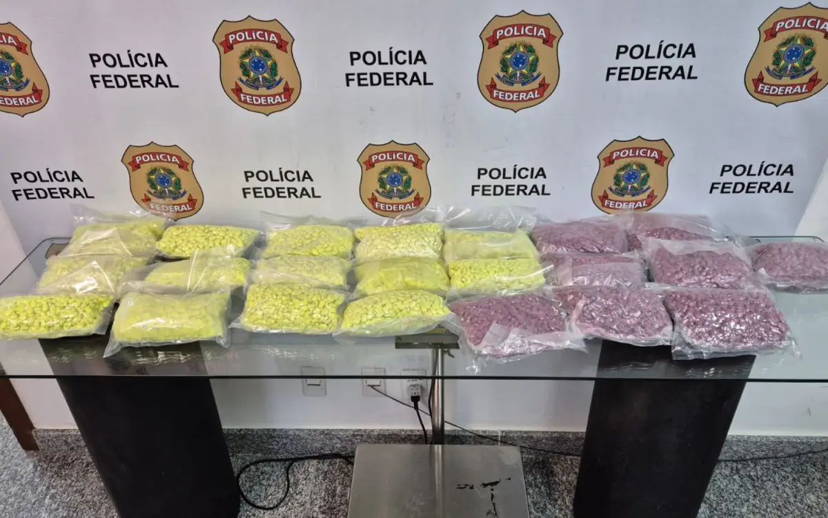 homem preso pela PF no Galeão