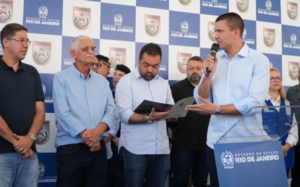 cerimônia de entrega da Fazenda restaurada contou com a presença do prefeito Capitão Nelson; do vice-prefeito João Ventura; do secretário de Estado das Cidades, Douglas Ruas; e do deputado federal, Altineu Côrtes Renan Otto