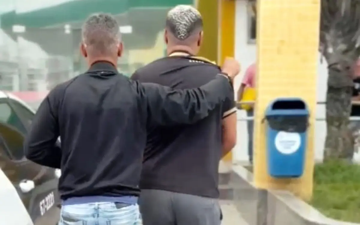 Homem é flagrado com veículo clonado