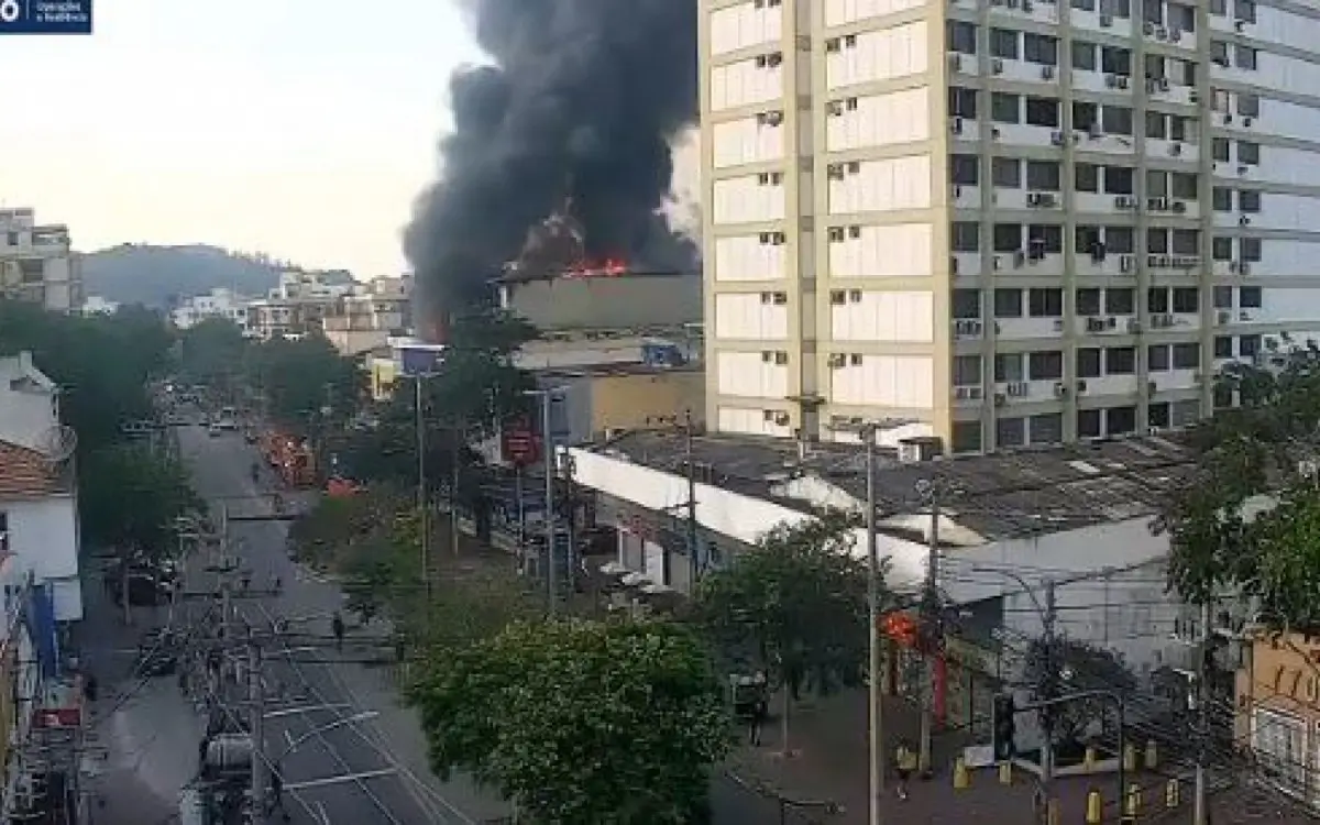 incêndio em loja na Freguesia