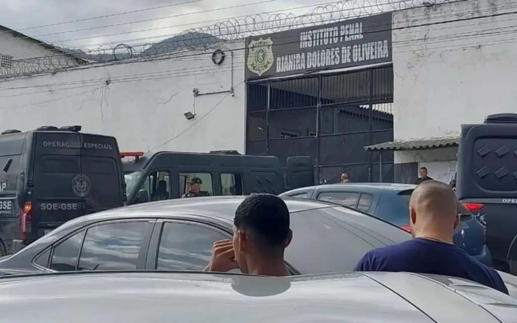 motim em presídio feminino de Bangu