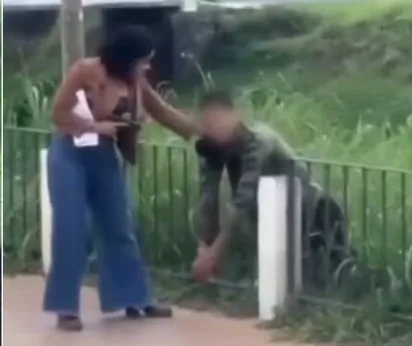 Policial de salto alto recaptura adolescente em fuga em Nova Friburgo; vídeo viraliza