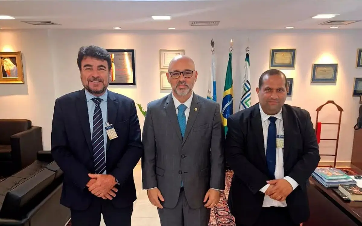 Prefeito Marcelo Batista se reúne com o presidente do TCE-RJ, conselheiro Márcio Pacheco,