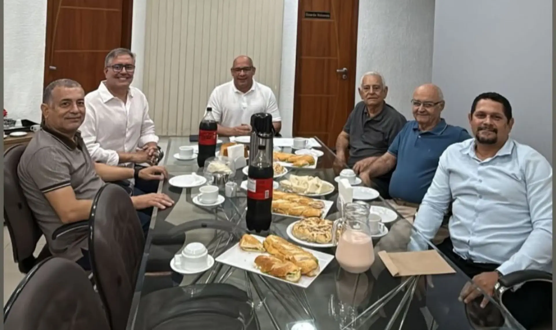 reunião com o prefeito Marcelo Magno