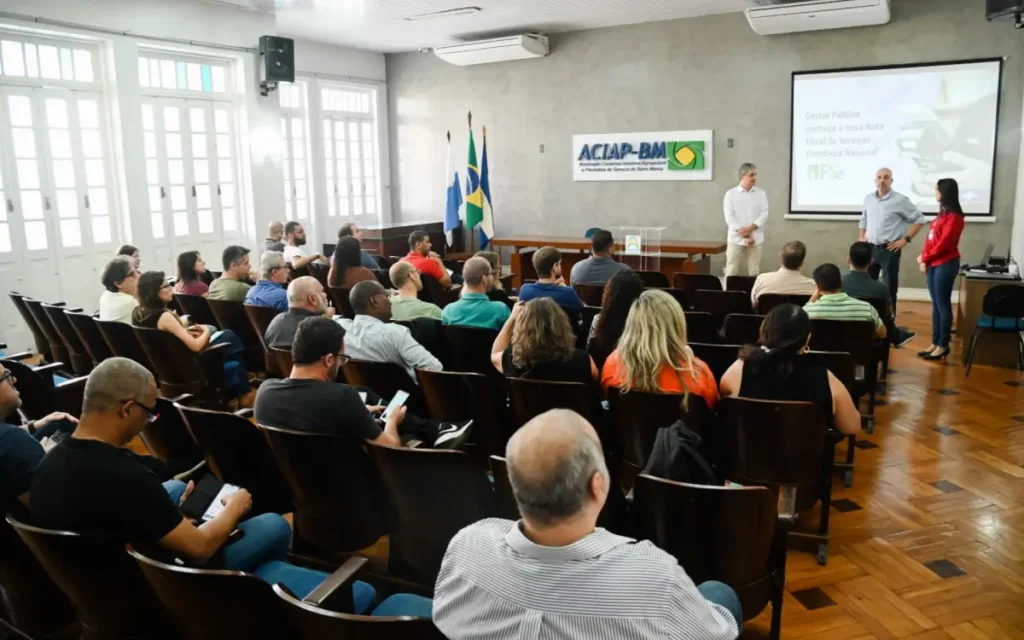 Servidores de Barra Mansa participam de capacitação do Sebrae