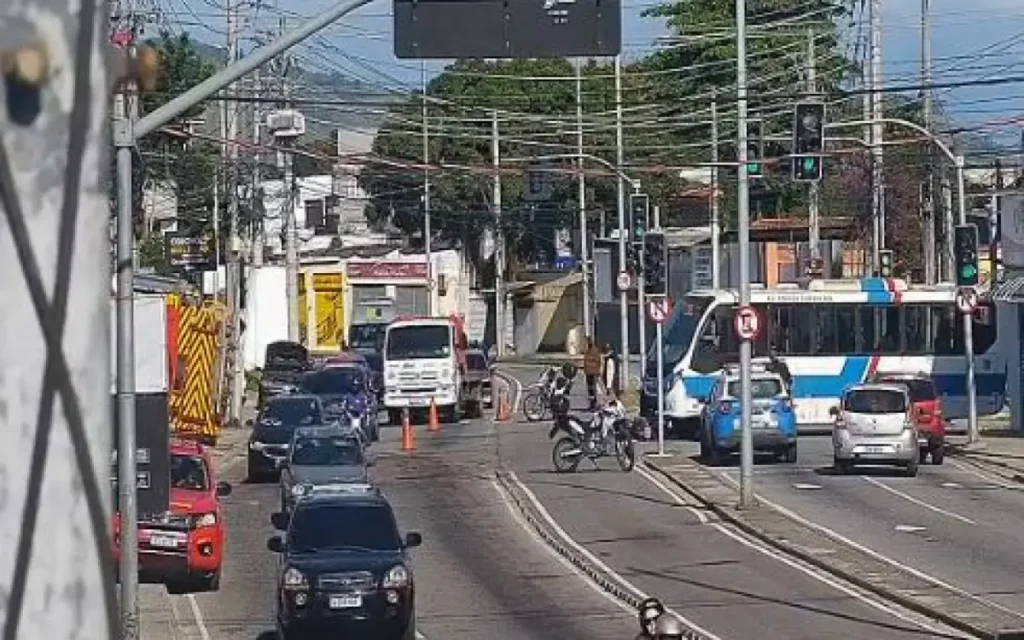 acidente com ônibus em Campo Grande