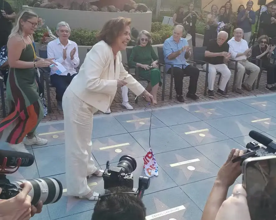 Betty Faria ganhou uma estrela