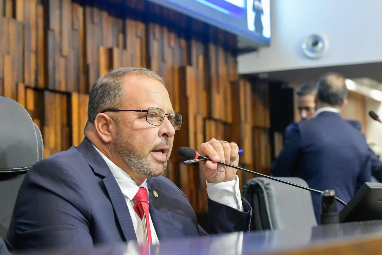 Deputado Guilherme Delaroli