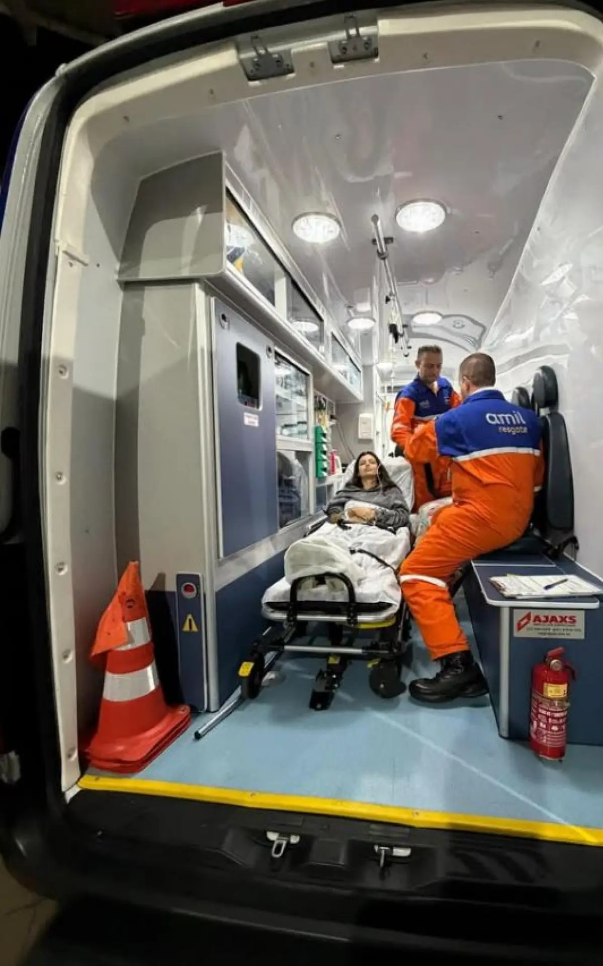 Mayara Cardoso foi hospitalizada