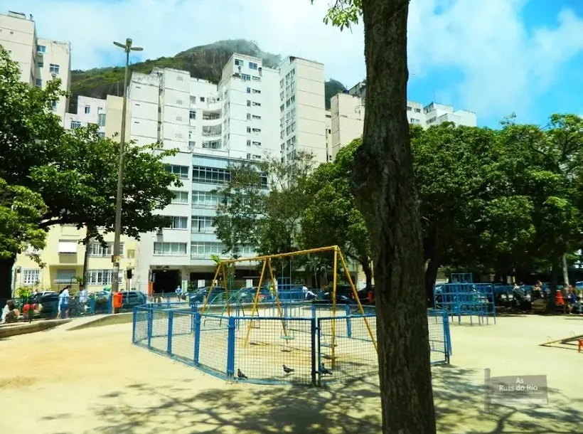Praça Edmundo Bittencourt