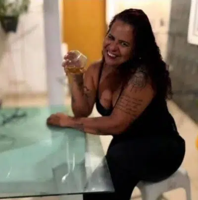 Val Tavares