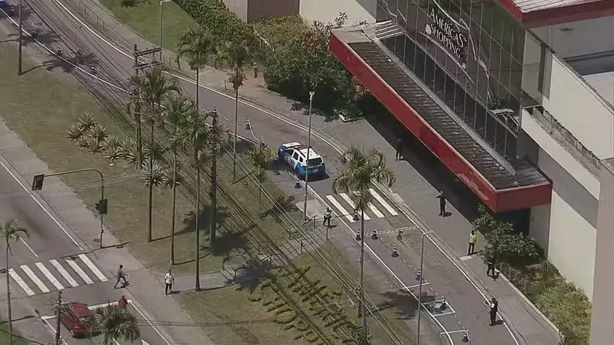 Assalto à joalheria no Amércias Shopping