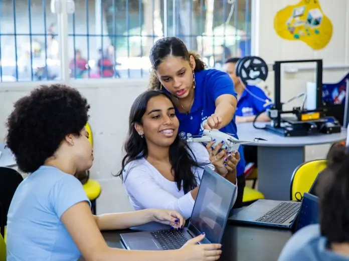 cursos tecnológicos gratuitos